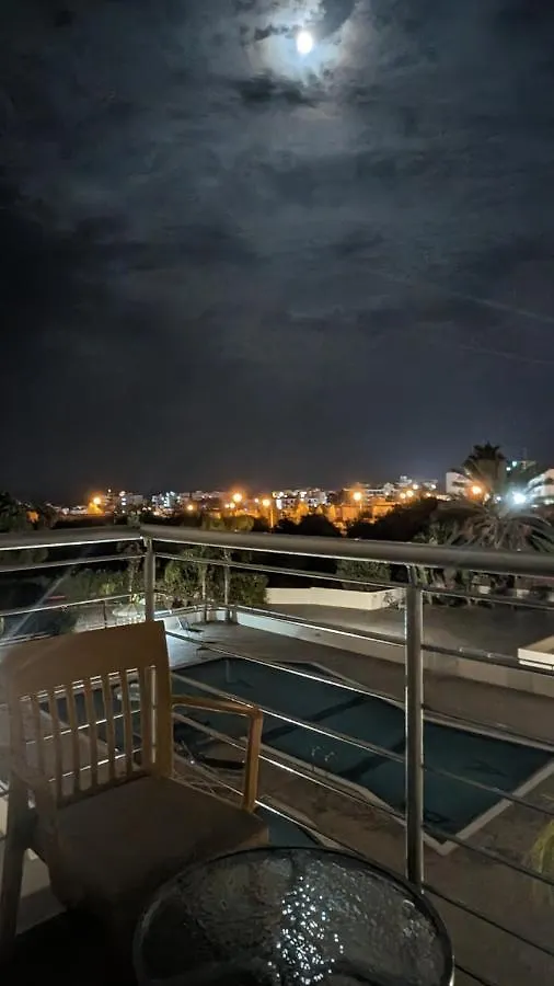 Luxury 2-Bedroom Apt. With Seaview Protaras Lägenhet
